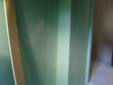 parede de drywall sem  tratamento de junta